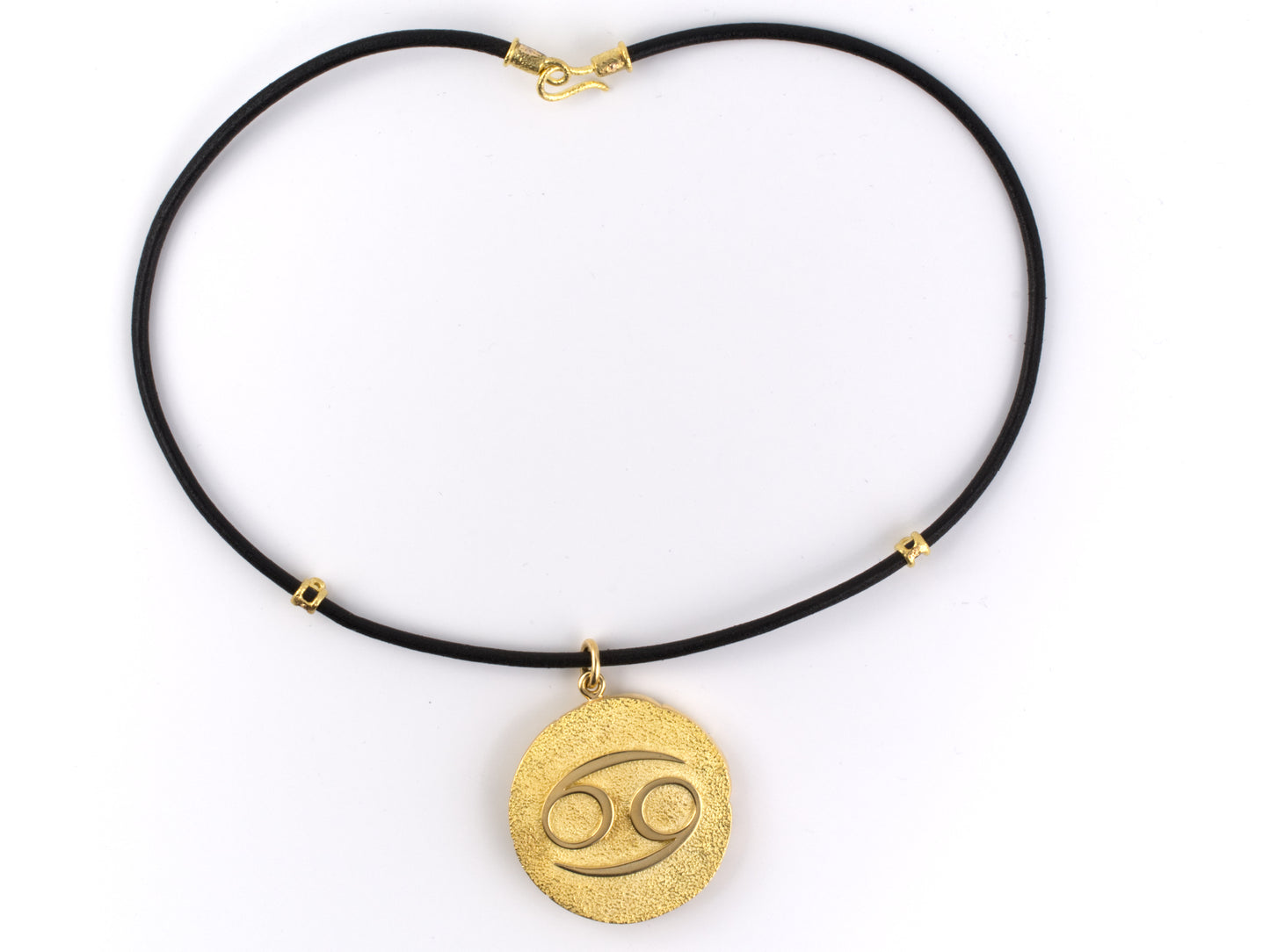 43966 - Circa 1970 Italy Tiffany Gold Cancer- Zodiac Pendant With Leather Cord
