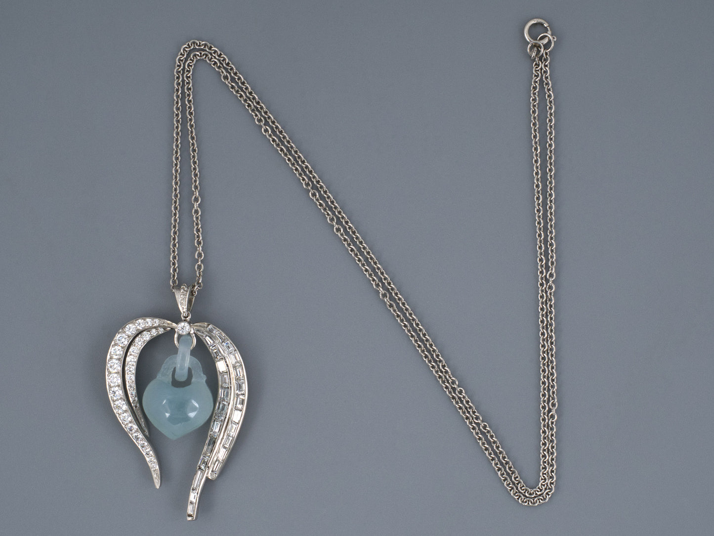 45542 - Platinum Diamond Jadeite Bleeding Heart Drop Pendant Necklace