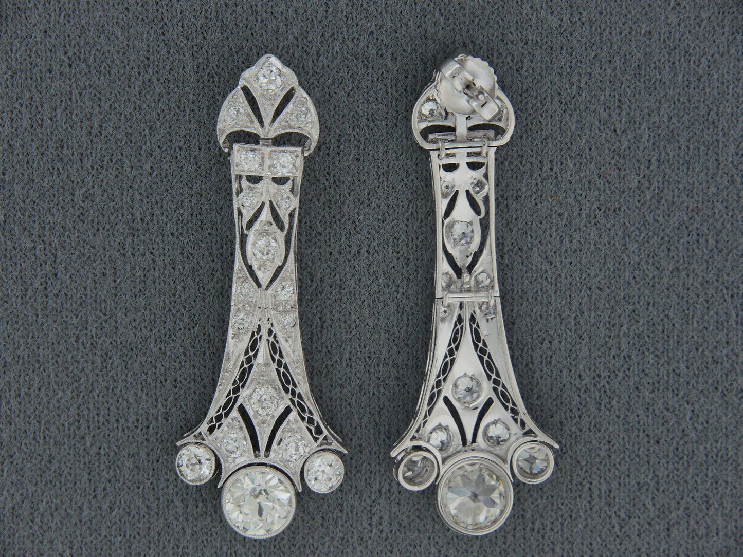 53397 - Art Deco Platinum Diamond Filigree Dangle Earrings