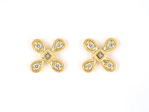 54173 - Mimi So Wonderland Collection Gold Diamond Flower Petal Earrings