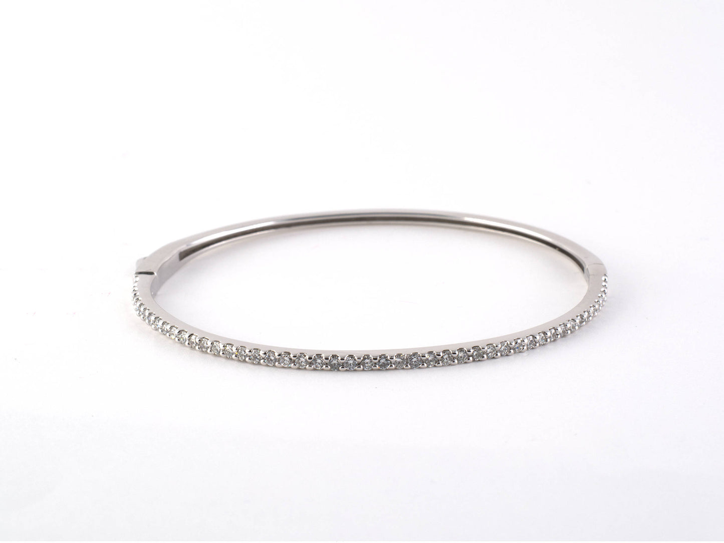 73851 - Gold Diamond Bangle Bracelet