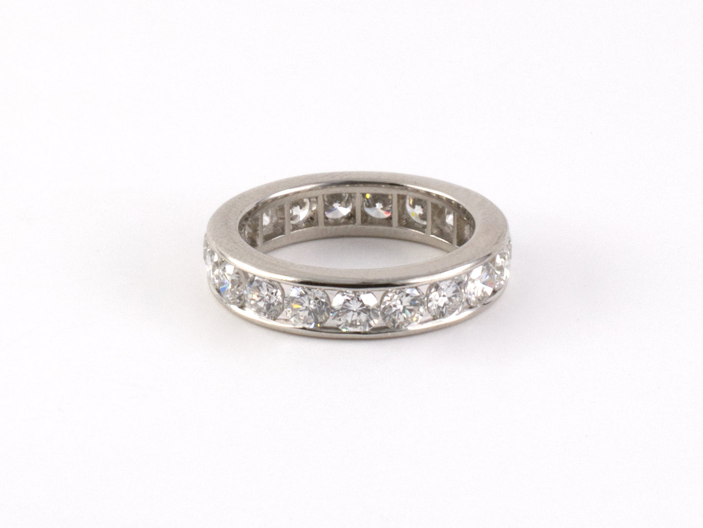 902201 - Platinum Diamond Eternity Ring