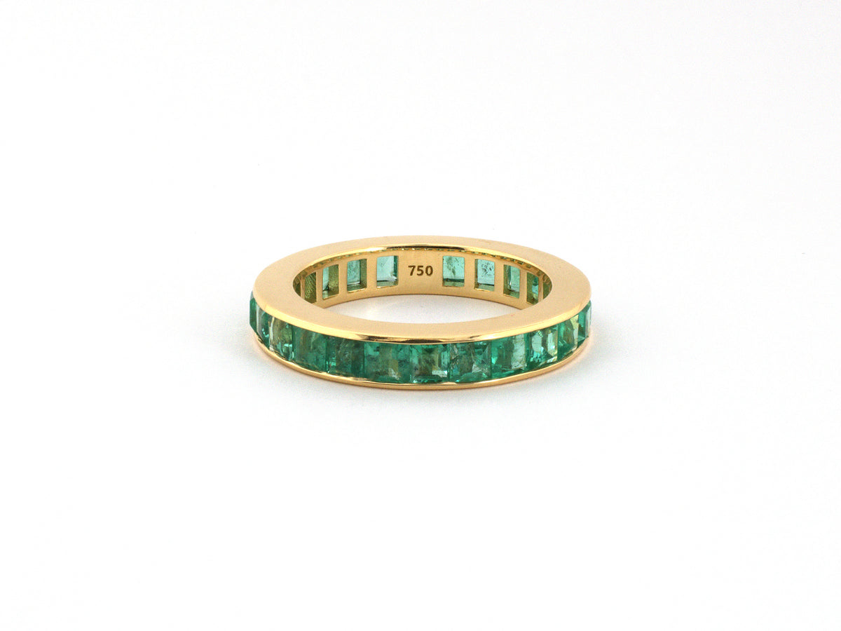 902396 - Gold Emerald Channel Set Eternity Ring