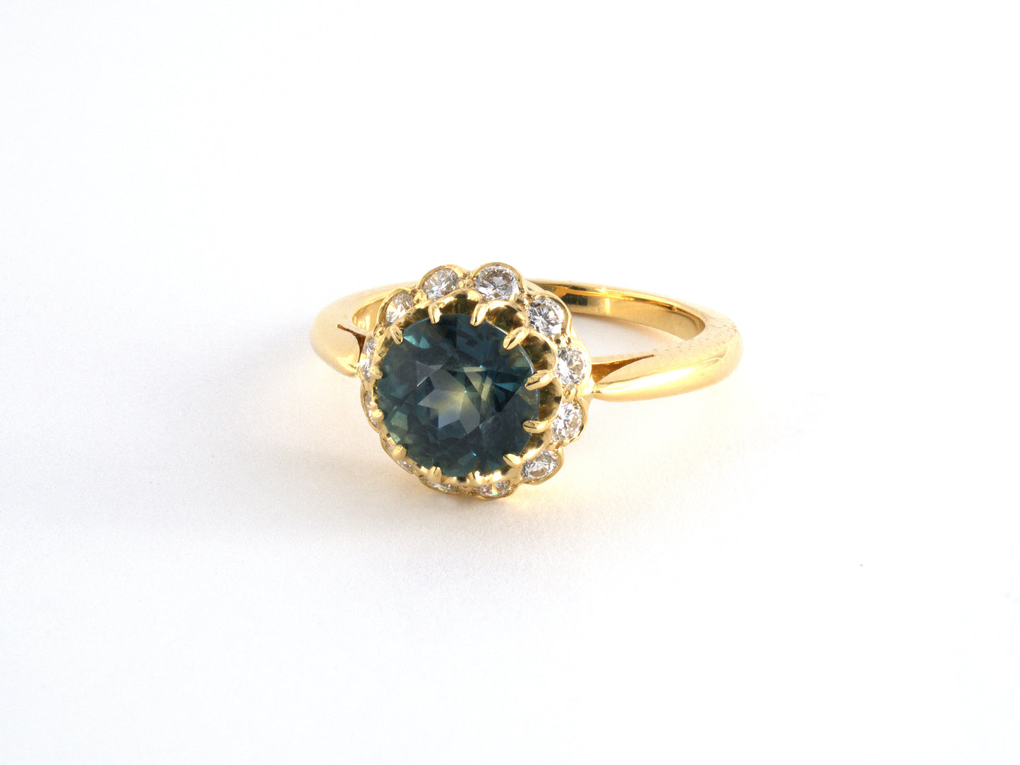 91047 - SOLD - Gold AGL Sapphire Diamond Scalloped Cluster Ring