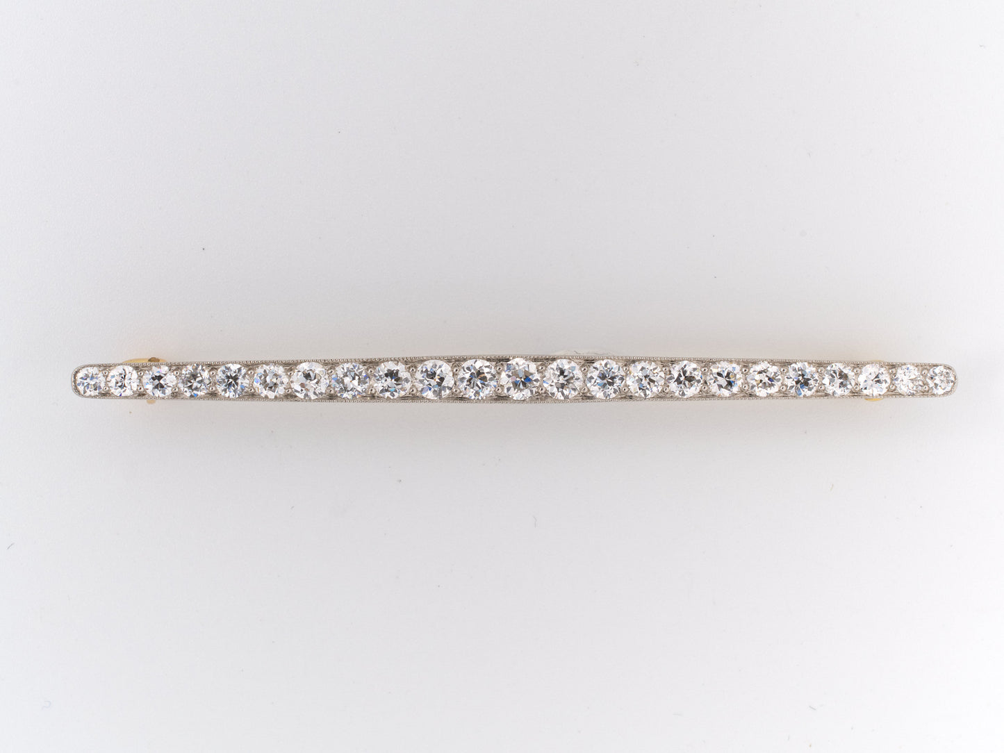 20994 - Edwardian Platinum Diamond Tapered Bar Pin