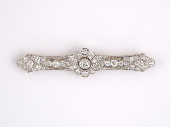 21574 - Art Deco Platinum Diamond Bar Pin