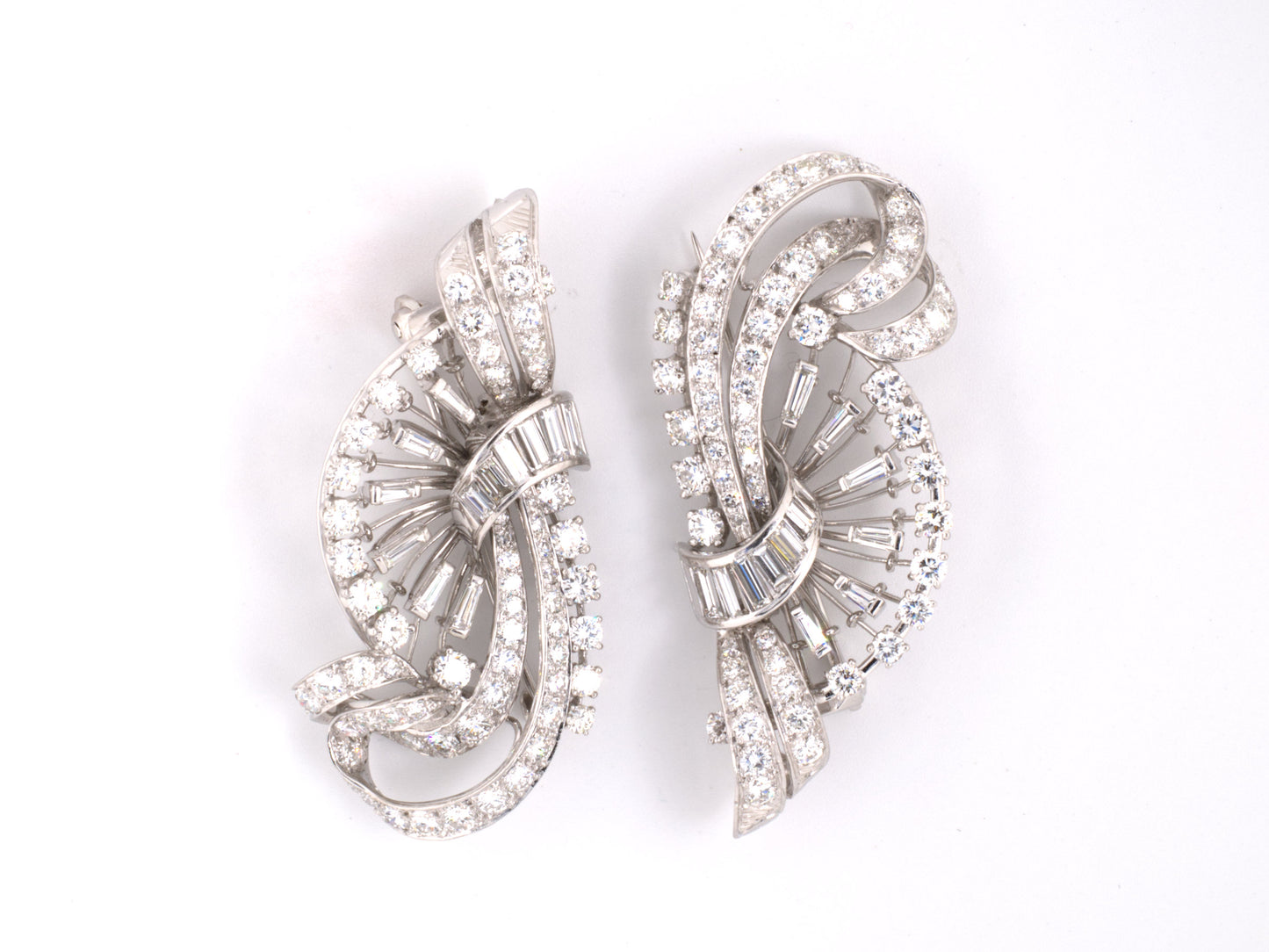 23126 - Circa 1949 Oscar Heyman Bailey Banks Biddle Platinum Diamond Pin Clips