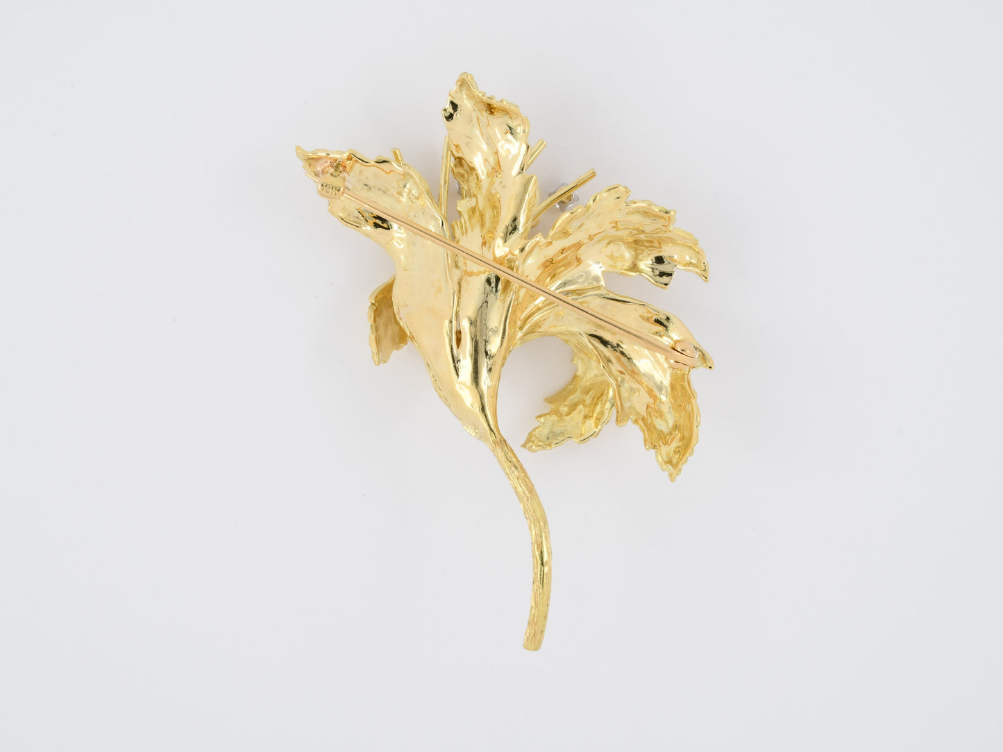 23958 - Gold Platinum Diamond Carved Flower Pin