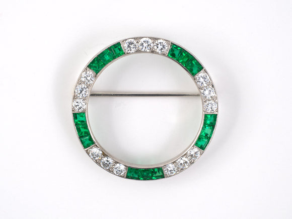 24061 - Circa 1950, Yard Platinum Diamond Emerald Circle Pin
