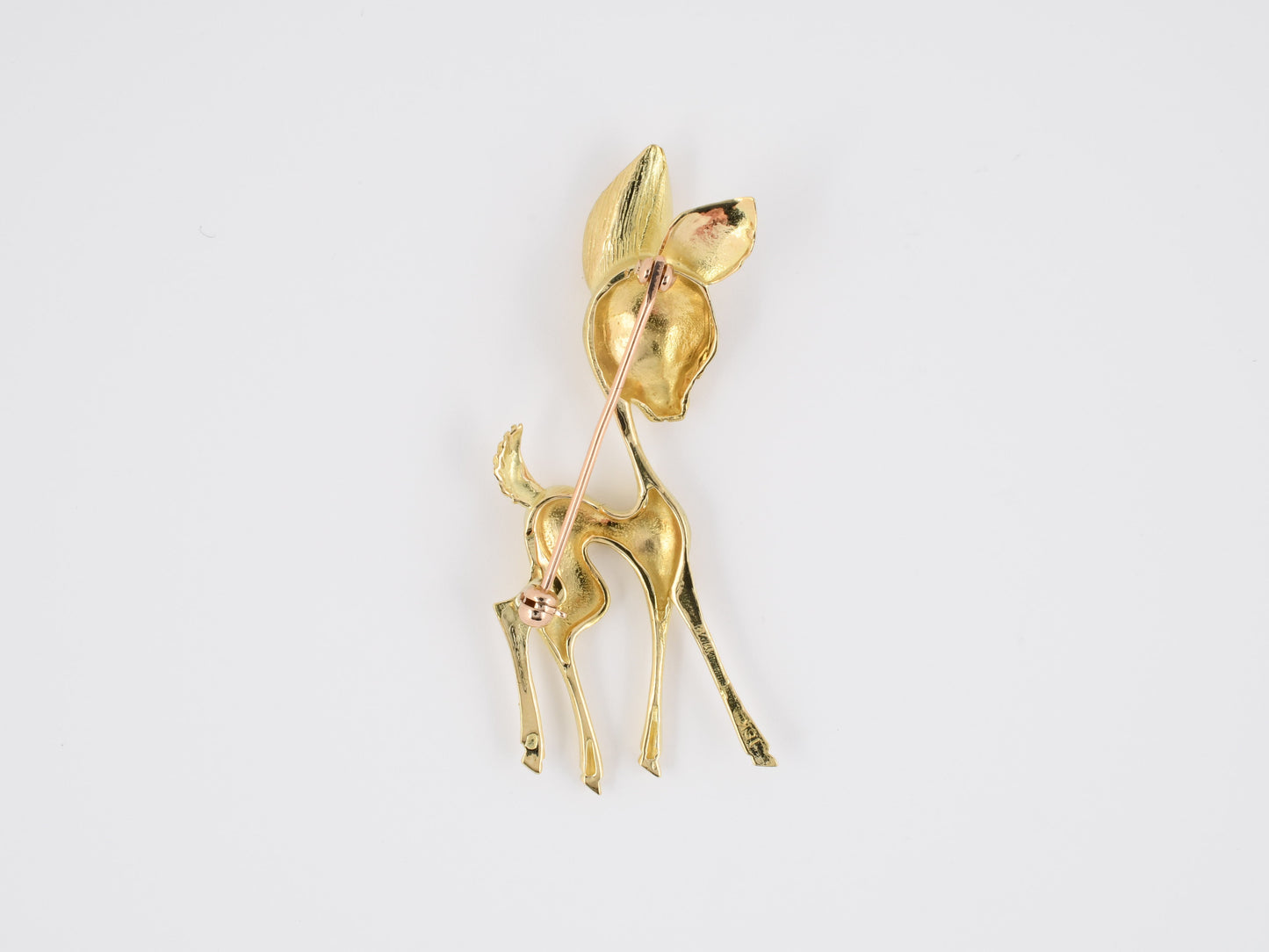 24121 - Gold Green Enamel Carved Finish Deer Pin