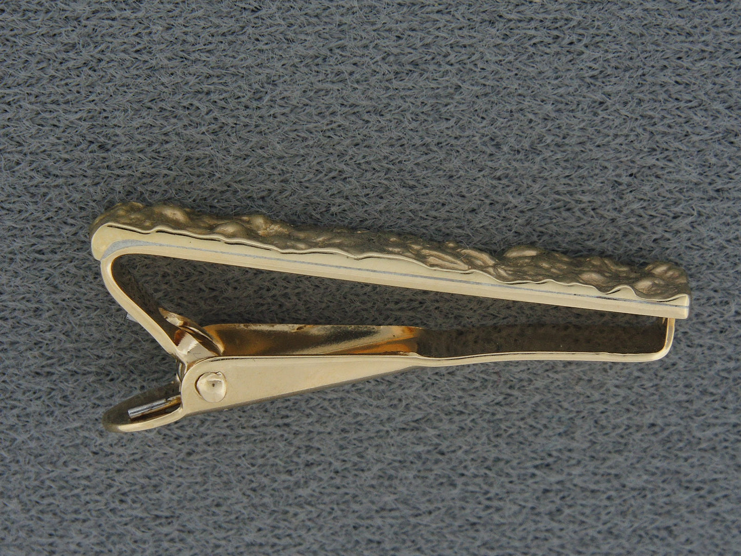 31175 - SOLD - Louis Tamis Gold Tie Bar Clip