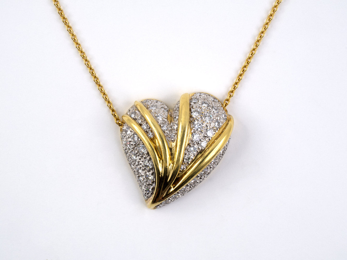 40441 - SOLD - Gold Diamond Heart Corrugated Pendant Necklace