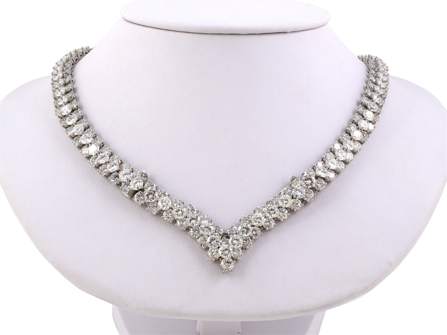 43048 - Circa 1966 Van Cleef & Arpels Platinum Diamond 3-Row Flexible Necklace