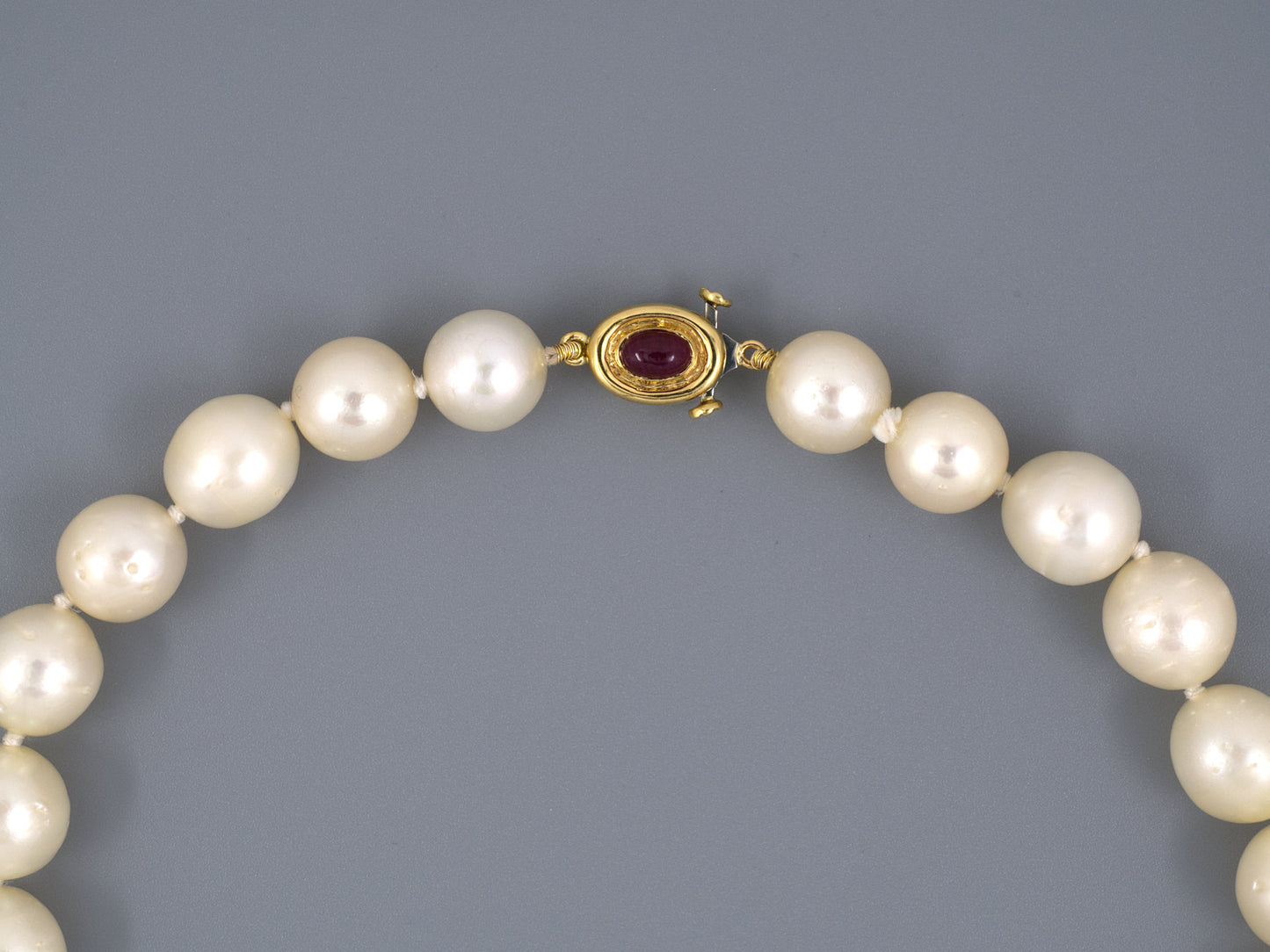43569 - SOLD - Gold Ruby Sapphire South Sea Pearl Necklace