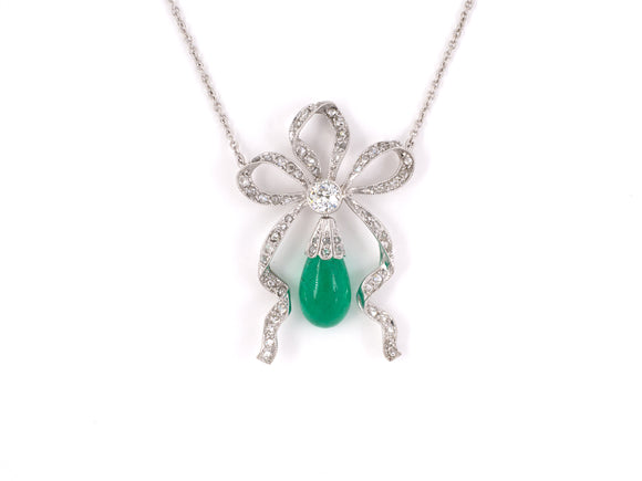 45390 - Edwardian Platinum Diamond Pearl Ribbon Bow Cabochon Emerald Dangle Drop Necklace
