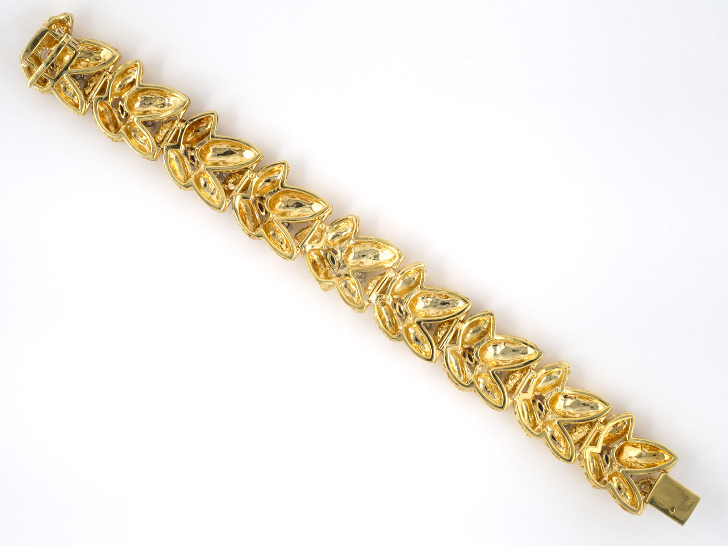 71925 - Circa 1970s Gold Sapphire Diamond Nugget Bracelet