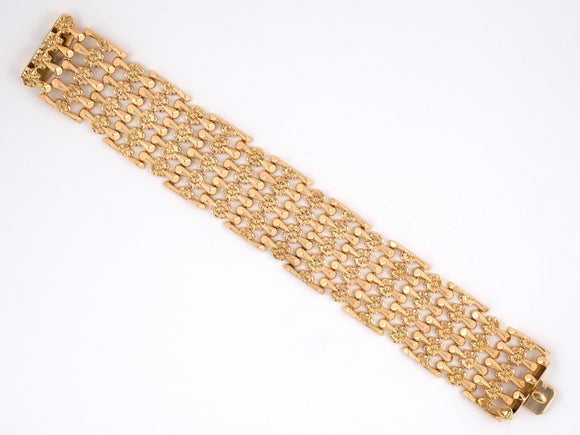 72832 - Circa 1950 Gold Flower Bracelet