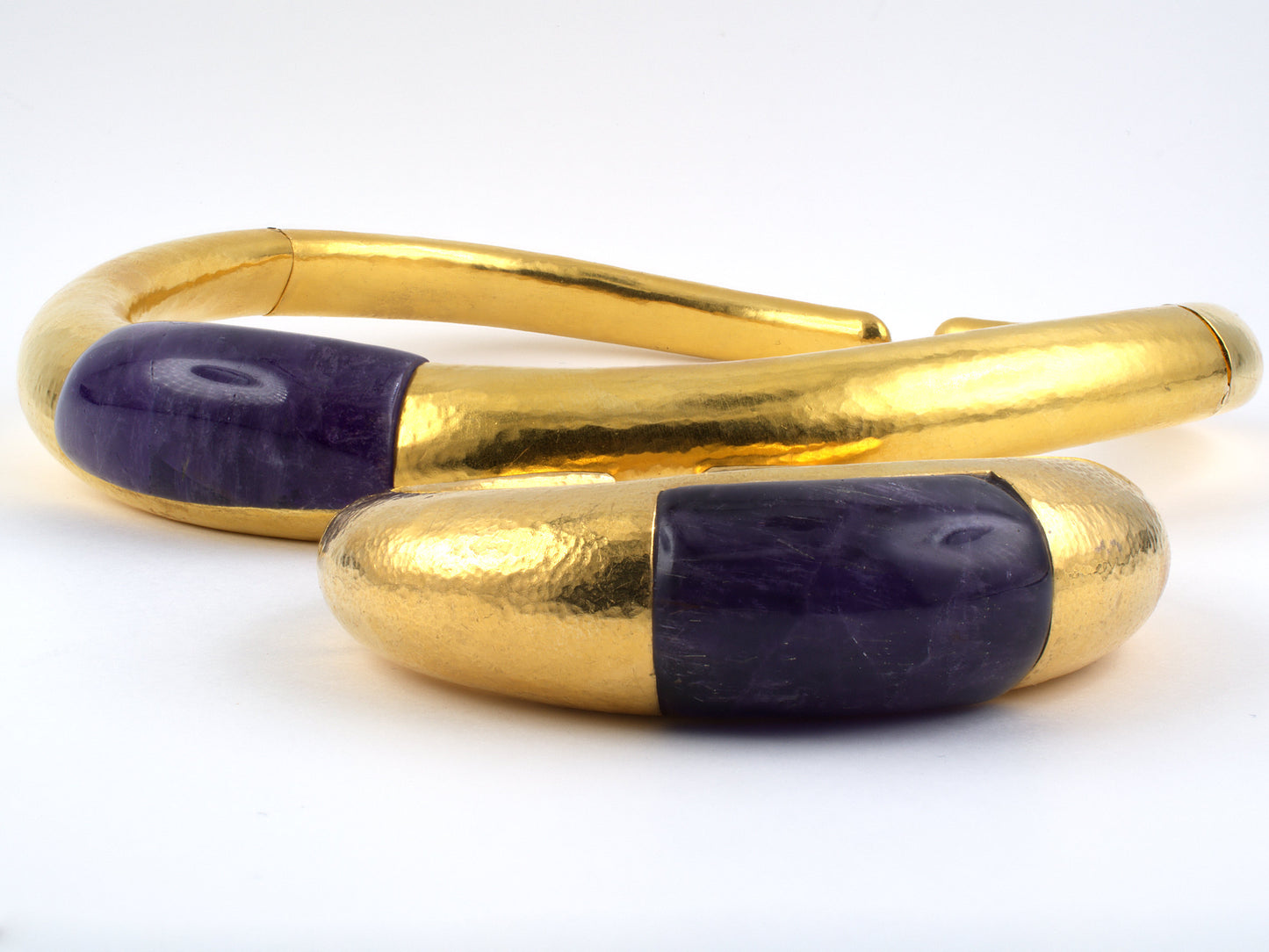 73543 - SOLD - Lalaounis Hammered Gold Amethyst Hinged Tapered Open Bangle Bracelet
