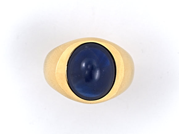 900804 - SOLD - Verdura Gold Cabochon AGL Sapphire Gents Gypsy Ring