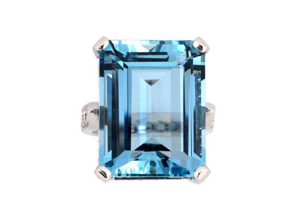 901726 - SOLD - Gold Aqua Diamond Dinner Ring