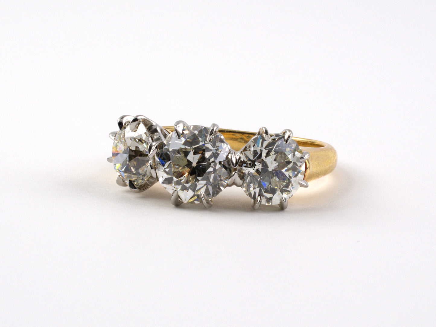 91966 - Platinum Gold Diamond Filigree Ring