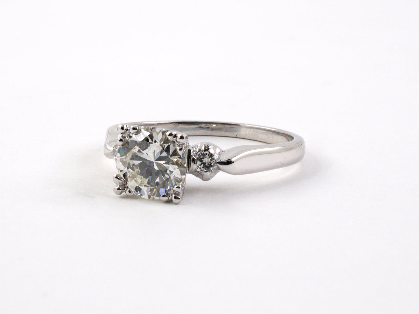 92280 - SOLD - Art Deco Platinum Diamond Engagement Ring