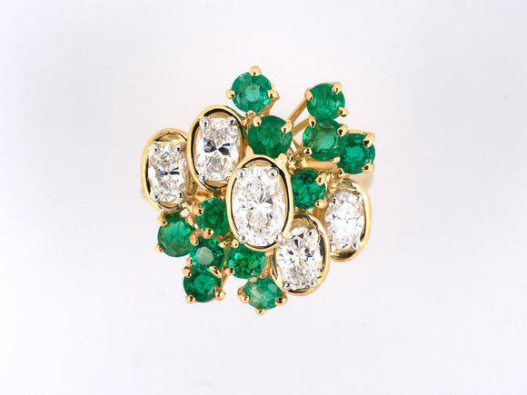 93491 - Circa 1976 Oscar Heyman Platinum Gold Diamond Emerald Cluster Twist Ring
