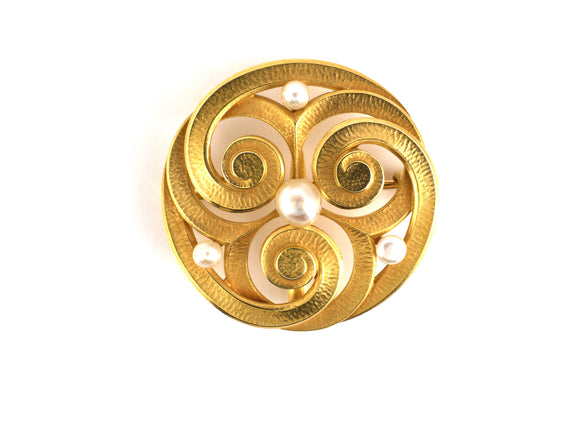 24210 - Art Nouveau Gold Pearl Circle Pin