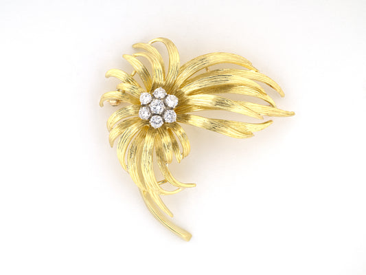 24301 - Circa 1970s France Gold Diamond Cluster En Tremblant Floral Pin