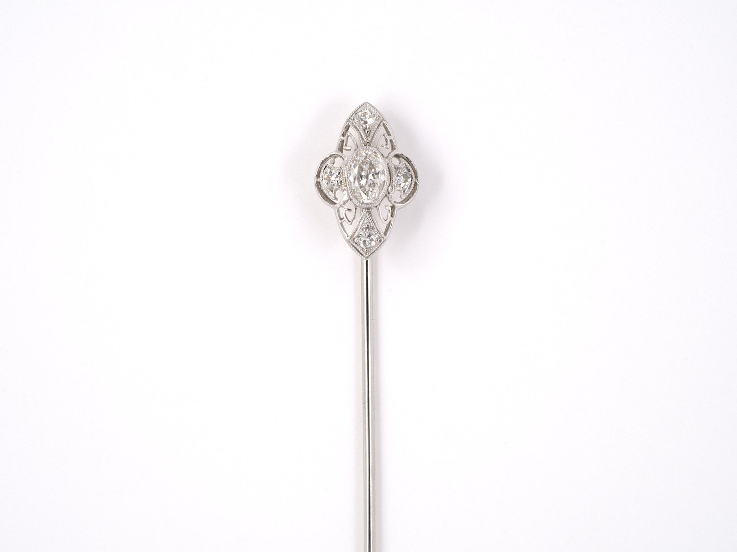 31340 - Art Deco Platinum Diamond Stick Pin