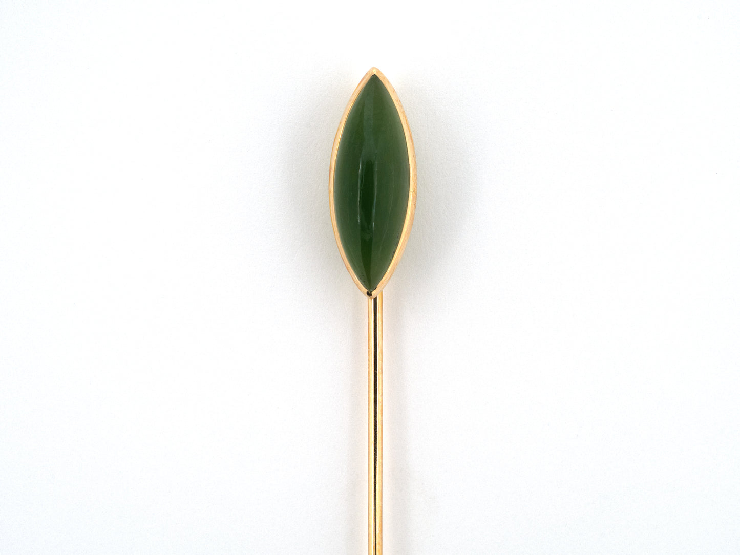 31395 - Gold Nephrite Navette Shaped Stick Pin