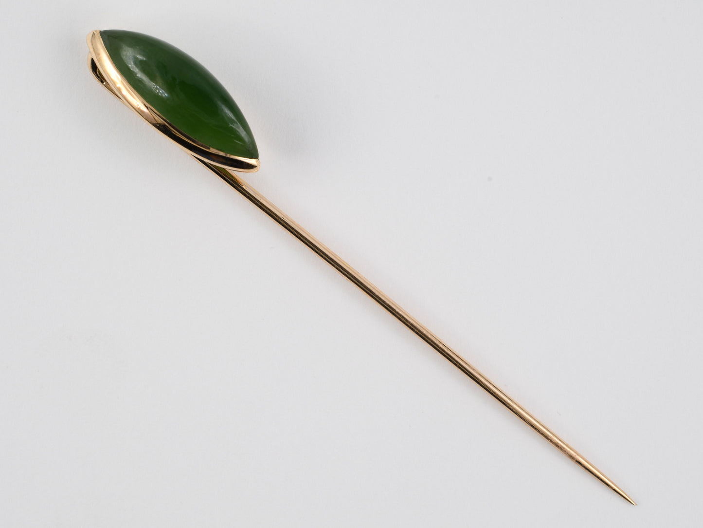 31395 - Gold Nephrite Navette Shaped Stick Pin