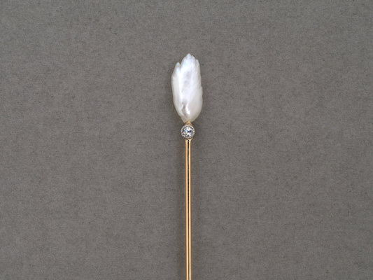 31404 - Edwardian Gold Platinum Baroque Pearl Diamond Stick Pin