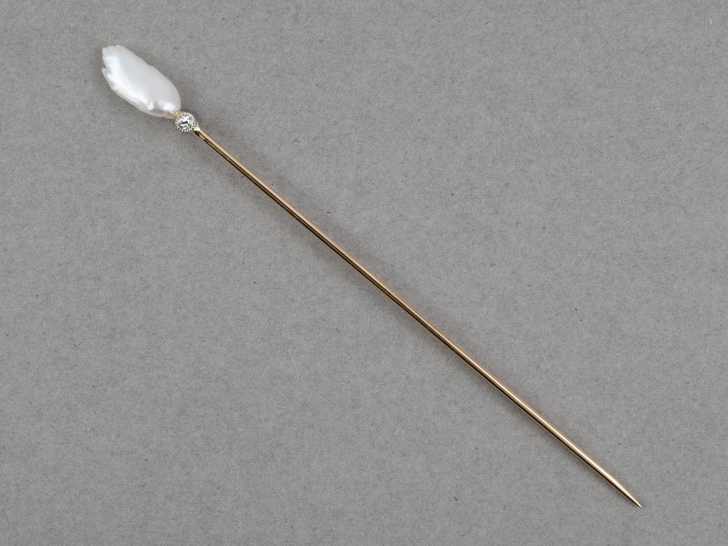 31404 - Edwardian Gold Platinum Baroque Pearl Diamond Stick Pin