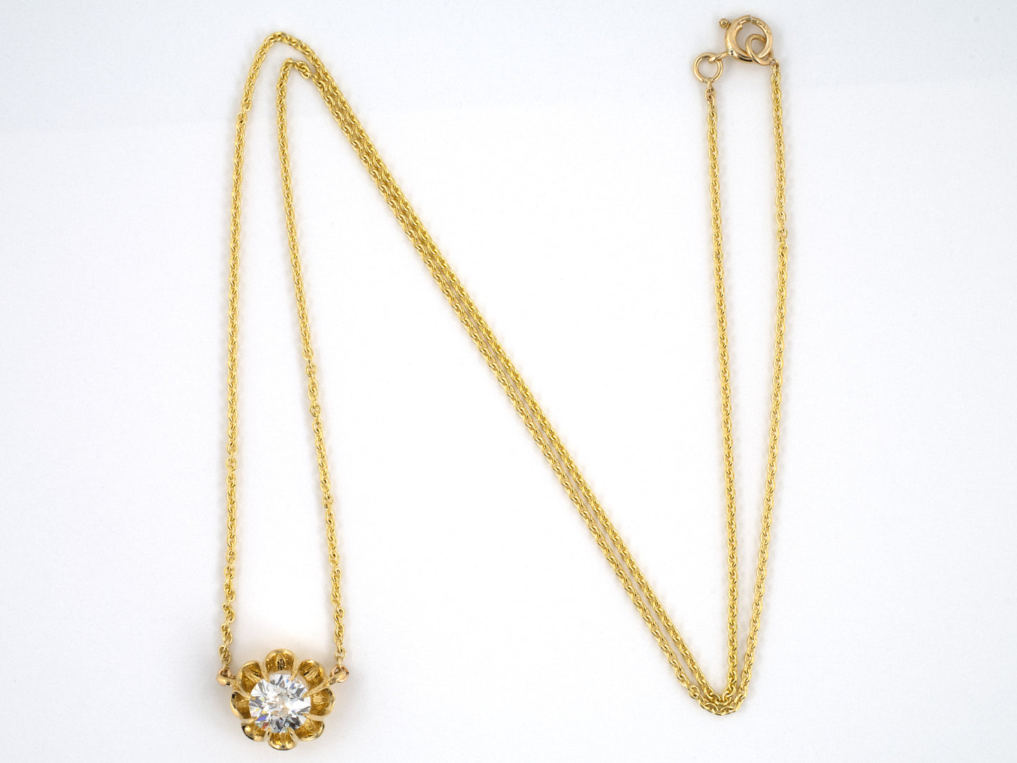 44161 - Gold Diamond 8-Prong Scalloped Solitaire Pendant