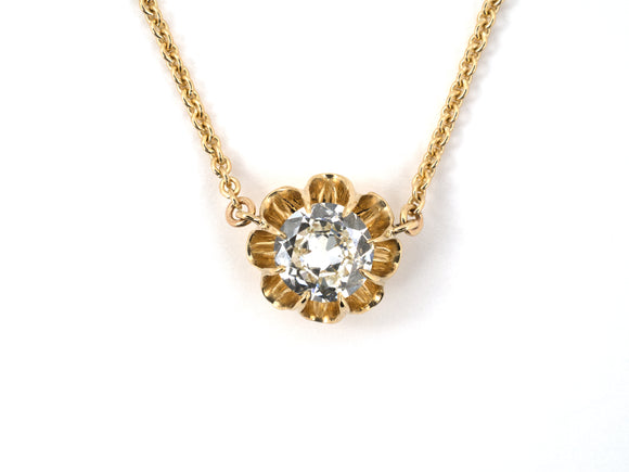 44171 - Gold Diamond 8-Prong Scalloped Solitaire Pendant