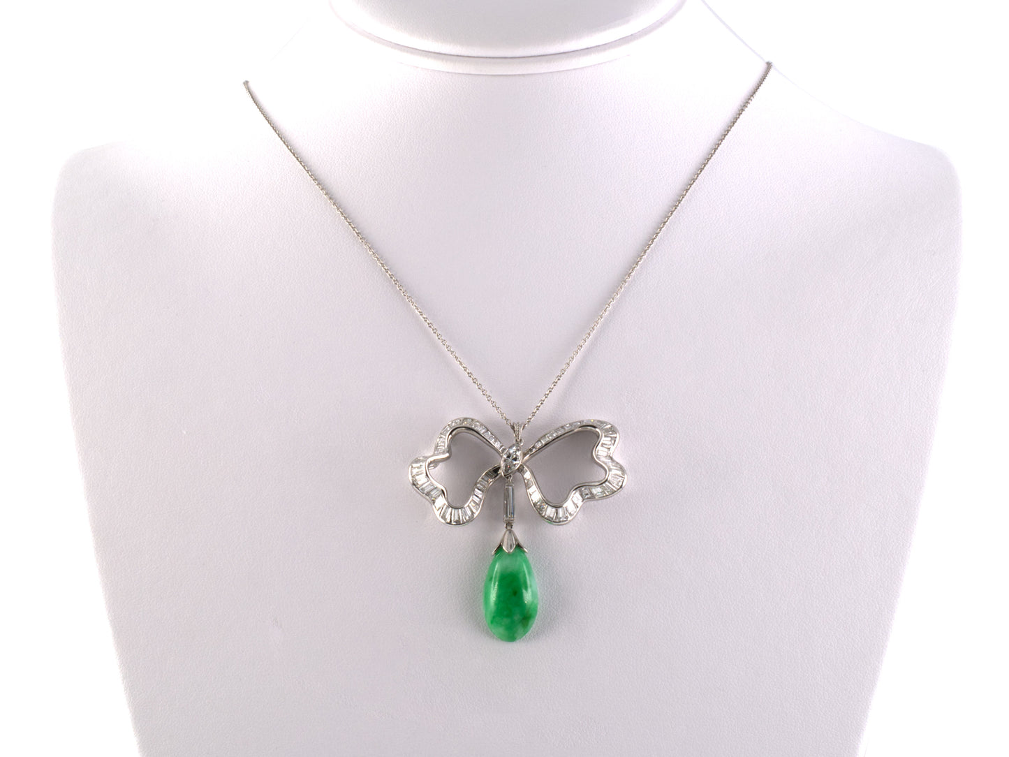 45471 - Circa 1950 Platinum Diamond Jadeite Ribbon Pendant Necklace