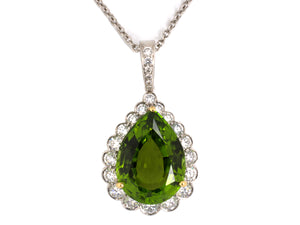 45513 - Platinum Gold Peridot Diamond Pear Shape Pendant Necklace