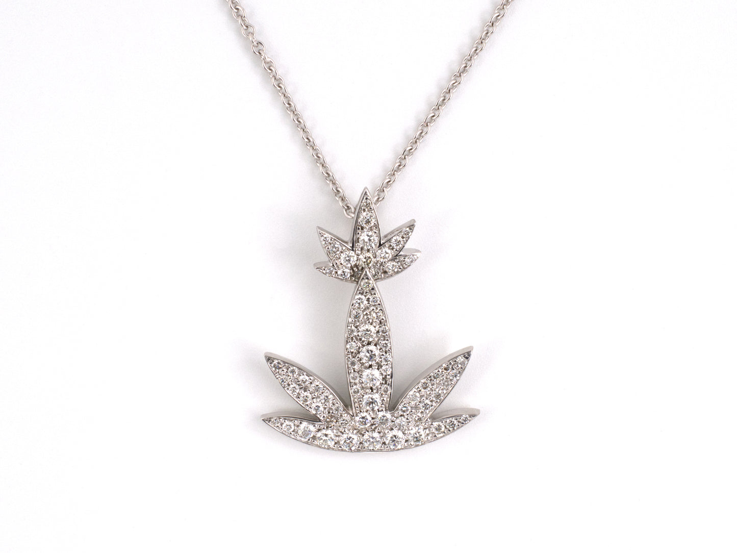 45518 - Gold Diamond Leaf Drop Pendant Necklace