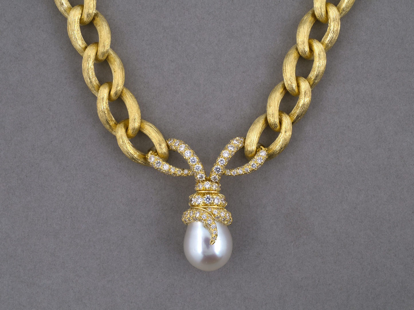 45648 - Dunay Gold Diamond South Sea Pearl Sabi Finish Oval Link Drop Necklace