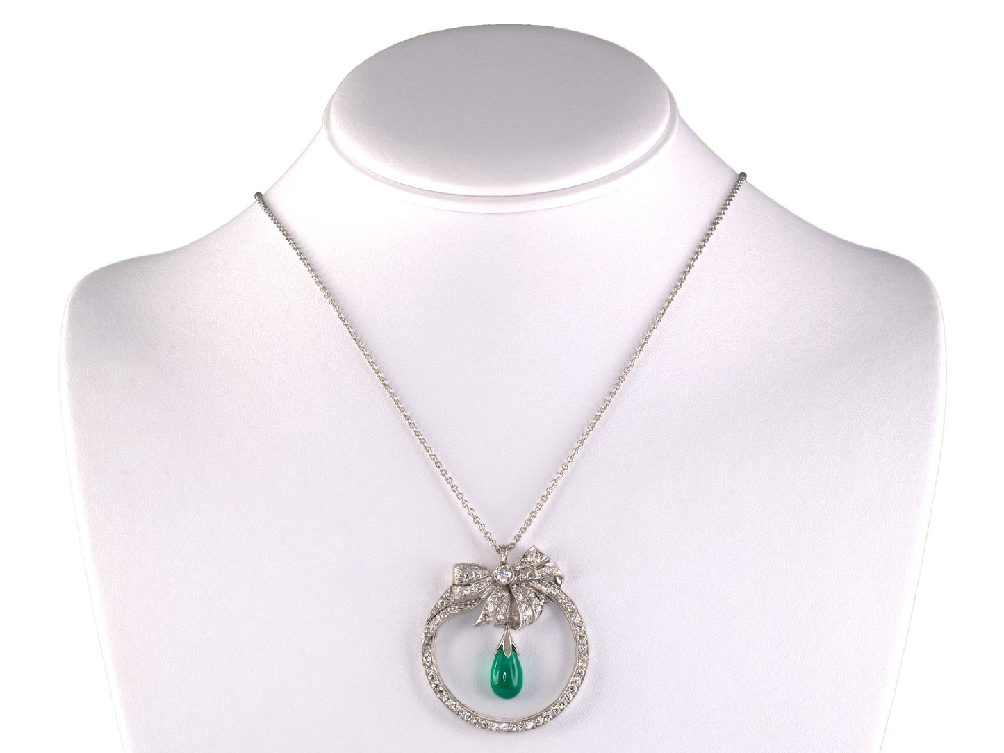 45660 - Art Deco Platinum Diamond Emerald Circle Bow Pendant Necklace