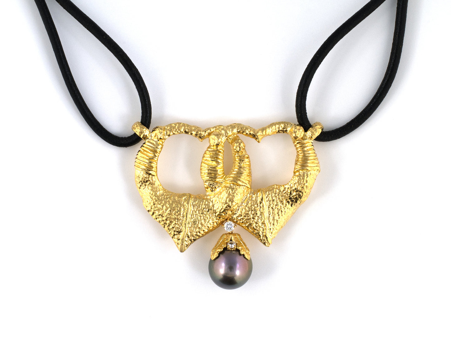 45676 - Gold GIA Tahitian Silver Pearl Diamond Interlocking Heart Necklace
