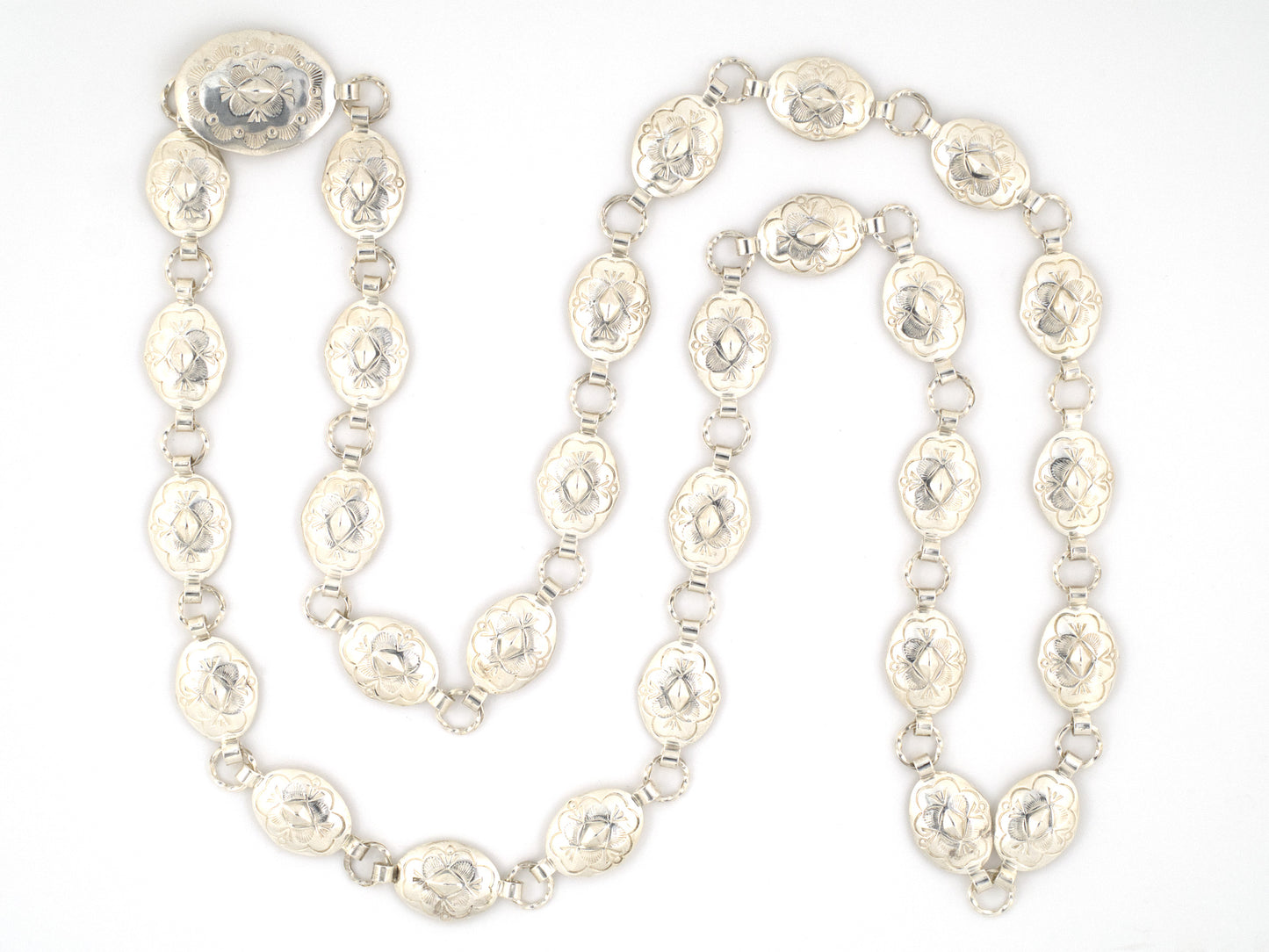 45702 - Sterling Silver Etched Shield Design Oval Link Necklace