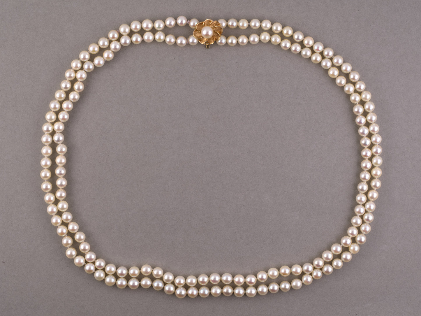 45713 - Gold Pearl Florentined Nesting Necklace w/ Flower Petal Clasp