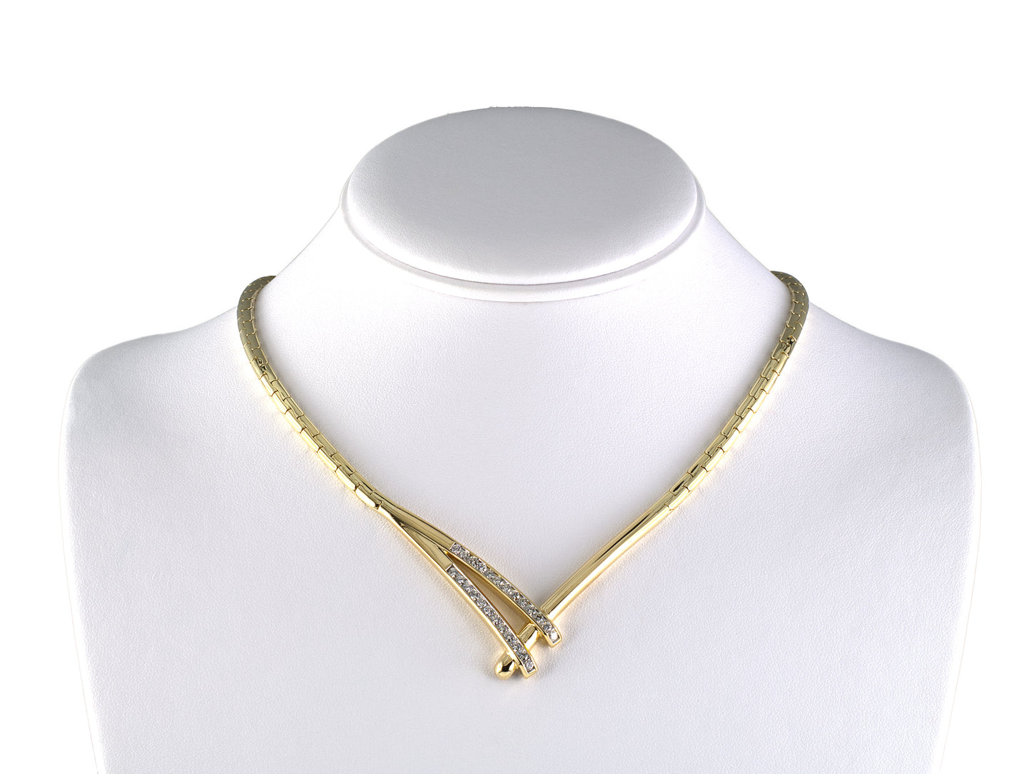 45732 - Gold Diamond By Pass Design Necklace