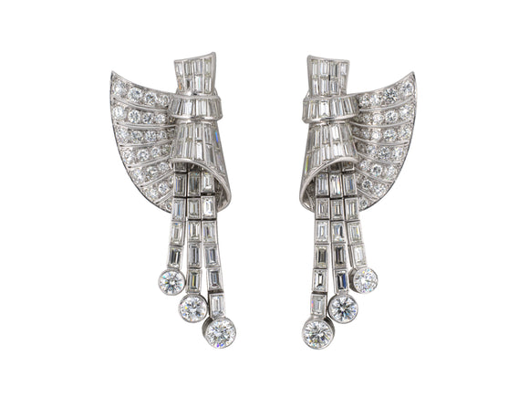 52009 - Circa 1940s Platinum Diamond Spray Drop Chandelier Winged Earrings