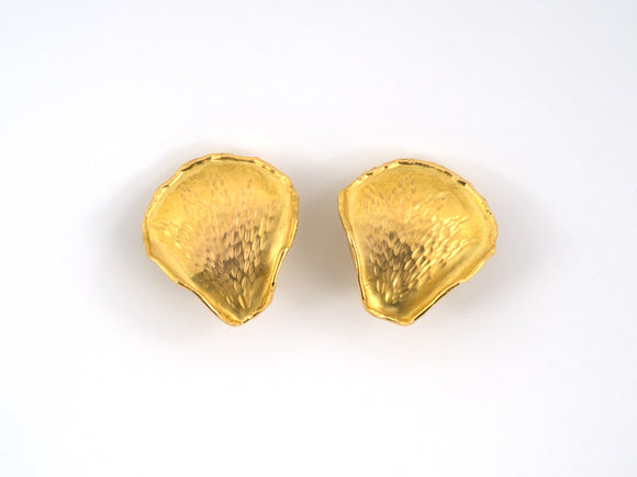 54336 - Circa 1979 Gold Tiffany Angela Cummings Rose Petal Earrings