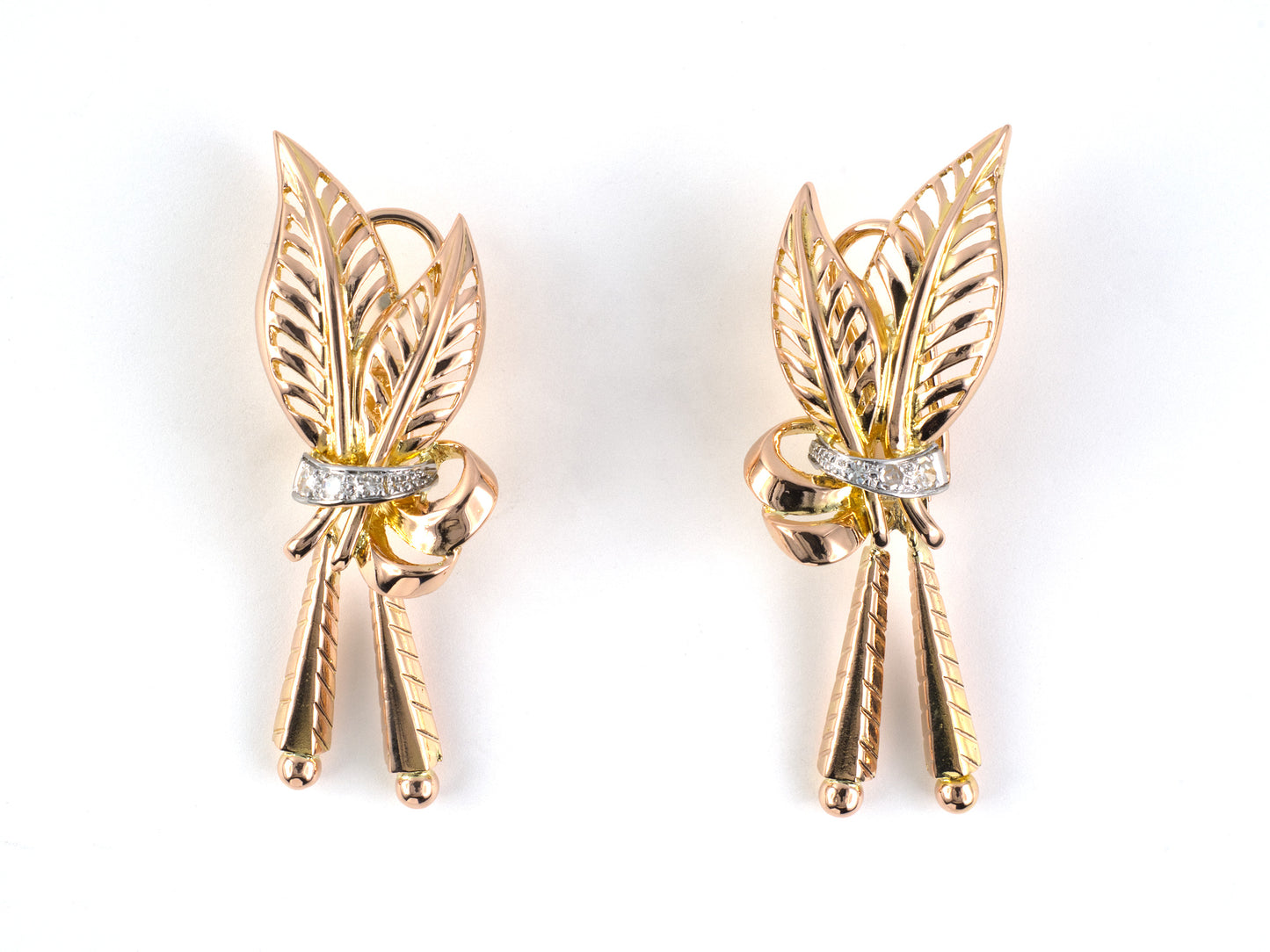 54453 - Retro Gold Diamond Floral Leaf Drop Dangle Earrings