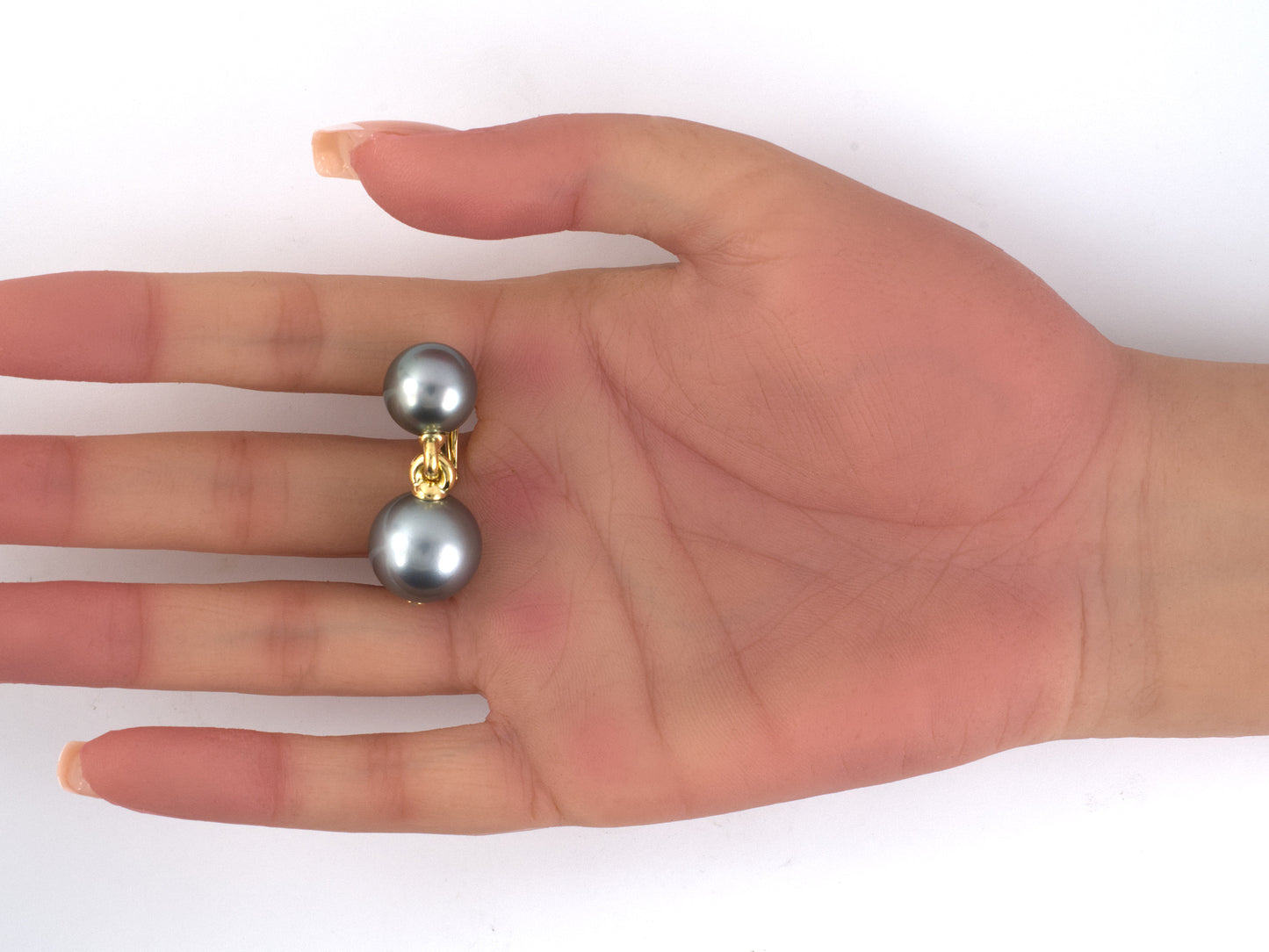 54489 - Verdura Gold Diamond Tahitian Black Pearl Dangle Drop Earrings