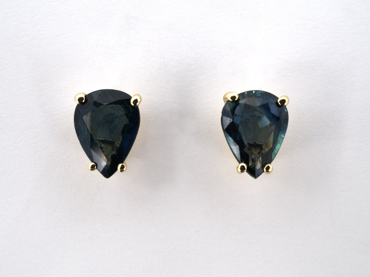 54524 - Gold Pear Shaped Sapphire Stud Earrings